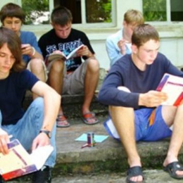 8 – 12 august – Tabără de vară pentru copii – "Şcoala Altfel”-Educatie prin promovarea valorilor cultural-traditionale la Şcoala cu cls.I-VIII”Petre Dulfu” Baia Mare 8 – 12 august – Tabără de vară pentru copii – "Şcoala Altfel”-Educatie prin promovarea valorilor cultural-traditionale la Şcoala cu cls.I-VIII”Petre Dulfu” Baia Mare
