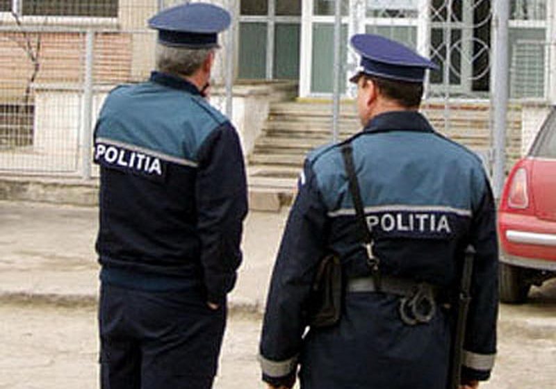 Amenzi în valoare de 1.000 de lei aplicate de poliţişti ieri în Baia Mare