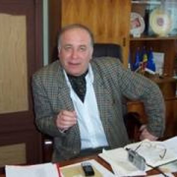Avantajele şi dezavantajele candidatului PDL dr. Bodnar Avantajele şi dezavantajele candidatului PDL dr. Bodnar