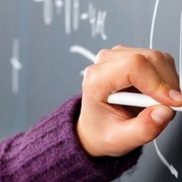 MARAMURES: Corigenţi şi printre profesorii suplinitori
