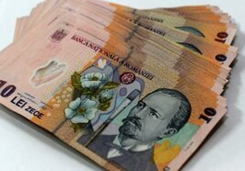 Depozitele bancare ale populaţiei şi firmelor au crescut cu 1,7% în iulie faţă de iunie Depozitele bancare ale populaţiei şi firmelor au crescut cu 1,7% în iulie faţă de iunie