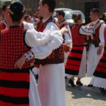 Întâlnire cu Fiii satului  la Săliştea de Sus