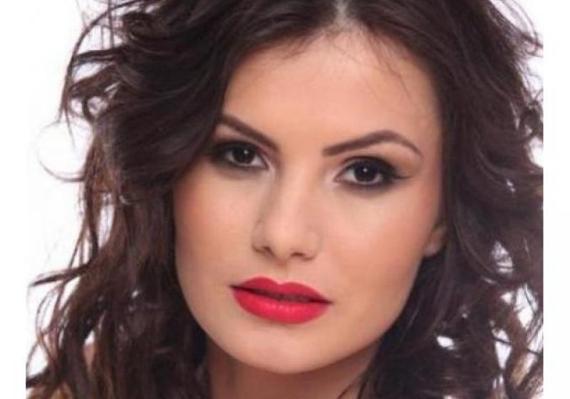 Larisa Popa, cea mai frumoasa femeie din Romania