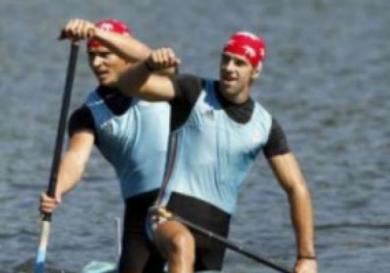 Mihalachi şi Dumitrescu, campioni mondiali la canoe dublu 500 metri Mihalachi şi Dumitrescu, campioni mondiali la canoe dublu 500 metri