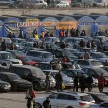 Piaţa auto a scăzut cu 10,5% la şapte luni Piaţa auto a scăzut cu 10,5% la şapte luni