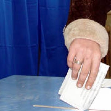 Prezenţa la vot în alegerile parţiale: Colegiul 6 Neamţ -32,11%, Colegiul 2 Maramureş -12,17%