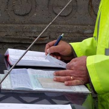 Rău de plată…bun de muncă..Cei care nu au posibilitatea sa-şi achite amenzile, vor presta munca in folosul comunitatii Rău de plată…bun de muncă..Cei care nu au posibilitatea sa-şi achite amenzile, vor presta munca in folosul comunitatii