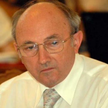 Ritli Ladislau a depus jurământul de învestitură ca ministru al Sănătăţii Ritli Ladislau a depus jurământul de învestitură ca ministru al Sănătăţii