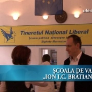 S-a încheiat Şcoala politică de vară "Ion I.C. Brătianu" S-a încheiat Şcoala politică de vară "Ion I.C. Brătianu"