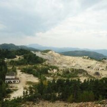 Ungaria nu este de acord cu folosirea cianurii la Roşia Montană, dar evaluarea proiectului nu se opreşte