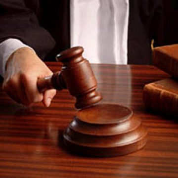 SIGHET: Amendate pentru că vindeau produse din Ucraina fără documente de provenienţă