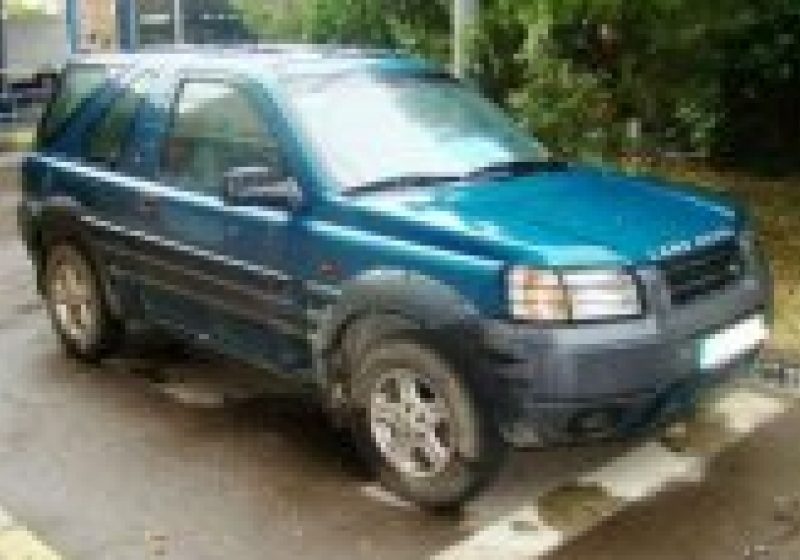 Un maramureşean a vrut să iasă din ţară cu un autoturism furat din Belgia Un maramureşean a vrut să iasă din ţară cu un autoturism furat din Belgia