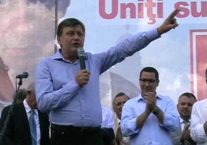 Baia Mare: Crin Antonescu (PNL), Victor Ponta (PSD) şi Daniel Constantin (PC), invitaţi la Sărbătoarea Castanelor