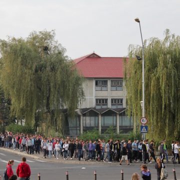 Baia Mare: Rezultate preliminare – peste 250.000 de români au ieşit la curăţenia naţională pe 24 septembrie. Vezi FOTO