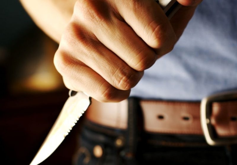 SIGHET: Doi fraţi s-au înjunghiat în plină stradă
