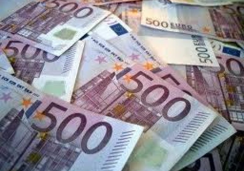 Ce şanse are România de a adopta euro mai devreme de 2015