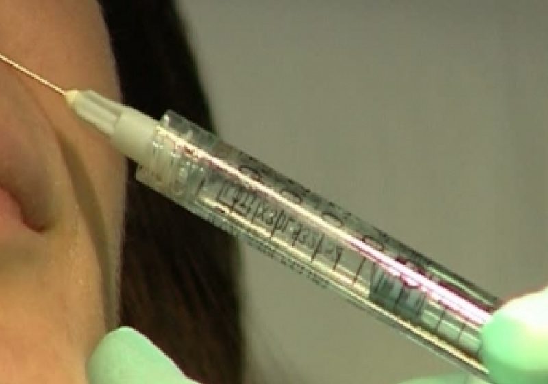 Femeile care apelează la botox, judecate aspru pentru intervenţii Femeile care apelează la botox, judecate aspru pentru intervenţii
