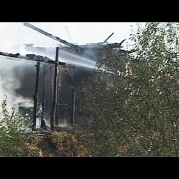 Baia Mare: Două locuinţe incendiate şi alte două afectate de flăcări, în cartierul improvizat Craica