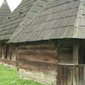 “Instalaţiile tehnice populare actionate de apă”din cadrul Muzeului Maramureşului din Sighetu Marmaţiei sunt funcţionale pentru turişti în fiecare zi de miercuri şi vineri “Instalaţiile tehnice populare actionate de apă”din cadrul Muzeului Maramureşului din Sighetu Marmaţiei sunt funcţionale pentru turişti în fiecare zi de miercuri şi vineri
