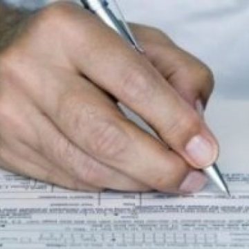 SIGHET: Recenzorii sunt instruiţi asupra modalităţii de completare a formularelor şi centralizării datelor