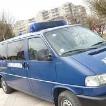 Sancţionaţi pentru injurii