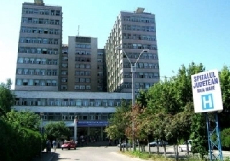 Baia Mare: Secţii moderne la Spitalul Judeţean. Primele cinci etaje renovate au fost predate astăzi beneficiarului Baia Mare: Secţii moderne la Spitalul Judeţean. Primele cinci etaje renovate au fost predate astăzi beneficiarului