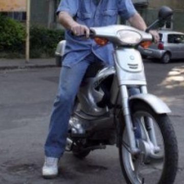 Tânăr motociclist din Borşa grav accidentat în urma ciocnirii cu un autoturism