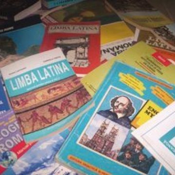 SIGHET: Târg de manuale "second hand"la Liceul "Regele Ferdinand"