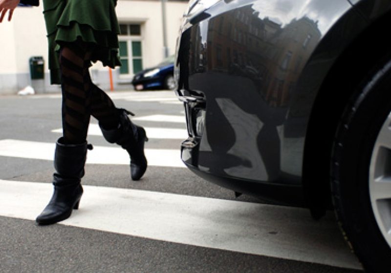 SIGHET: Fetiţă accidentată pe trecerea de pietoni SIGHET: Fetiţă accidentată pe trecerea de pietoni
