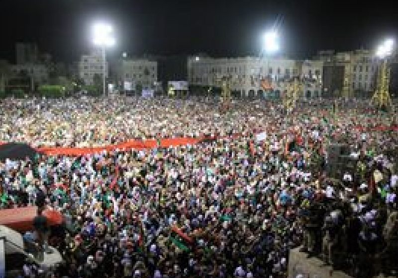 Tripoli a sărbătorit victoria revoluţiei