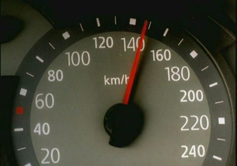 Un rănit uşor într-un accident produs din cauza vitezei în localitatea Mara Un rănit uşor într-un accident produs din cauza vitezei în localitatea Mara