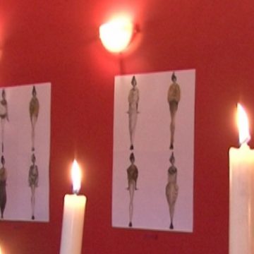 Vernisaj inedit dedicat modei şi artei vestimentare la Galeria Vassilev