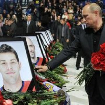 Zeci de mii de oameni deplâng victimele accidentului aviatic din Iaroslav