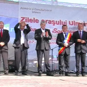 Ulmeni: Ministrul Apărării Naţionale, Gabriel Oprea, a participat ieri la Zilele oraşului Ulmeni Ulmeni: Ministrul Apărării Naţionale, Gabriel Oprea, a participat ieri la Zilele oraşului Ulmeni