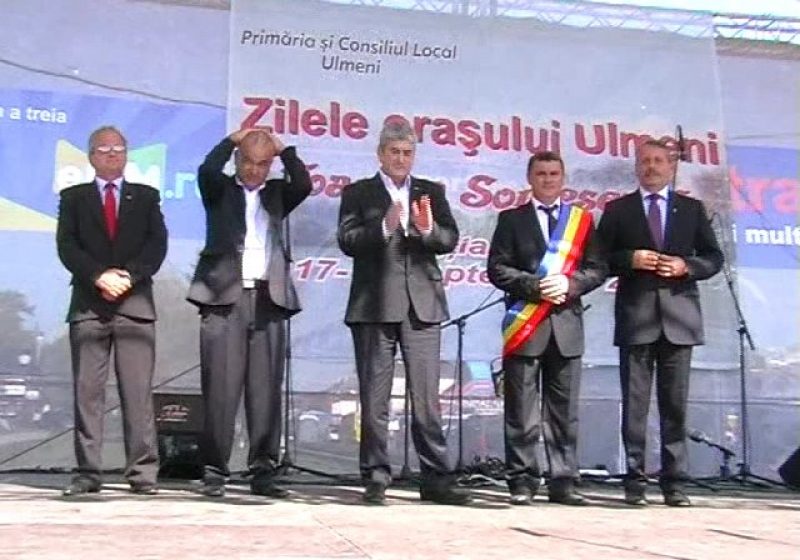 Ulmeni: Ministrul Apărării Naţionale, Gabriel Oprea, a participat ieri la Zilele oraşului Ulmeni