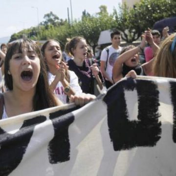 A doua zi de greva in Grecia