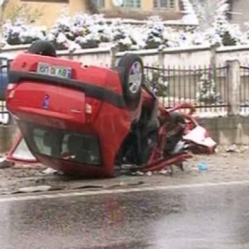 Accidentul provocat de Şerban Huidu: Bărbatul aflat în comă indusă a murit. Numărul victimelor a ajuns la 3 Accidentul provocat de Şerban Huidu: Bărbatul aflat în comă indusă a murit. Numărul victimelor a ajuns la 3