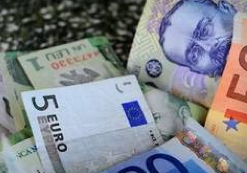 Peste 1.000 de primării, ajutate cu bani de la Guvern