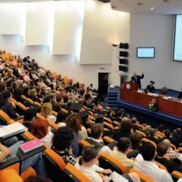 Clasificarea universităţilor şi ierarhizarea programelor, printre noutăţile anului academic Clasificarea universităţilor şi ierarhizarea programelor, printre noutăţile anului academic