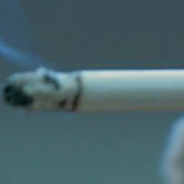 Daily Mail, despre ‘bebeluşul fumător’ din România