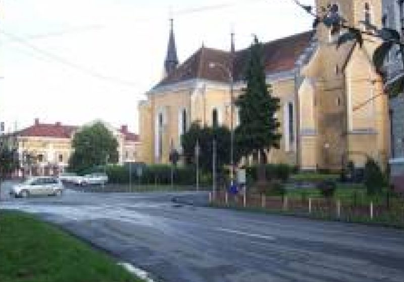 SIGHET: Eveniment rutier cu victimă în "intersecţia morţii" din centrul municipiului
