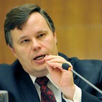 Reforma prestaţiilor sociale din România va genera economii de aproximativ 0,8% din PIB în perioada 2010-13 Reforma prestaţiilor sociale din România va genera economii de aproximativ 0,8% din PIB în perioada 2010-13