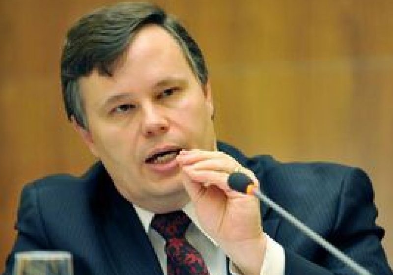 Reforma prestaţiilor sociale din România va genera economii de aproximativ 0,8% din PIB în perioada 2010-13