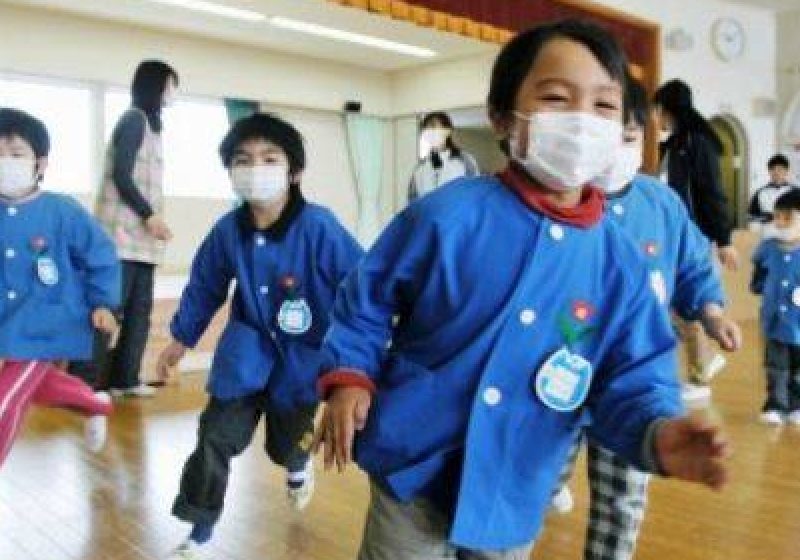 Japonia: 360.000 de copii din regiunea Fukushima, supuşi examinării tiroidei