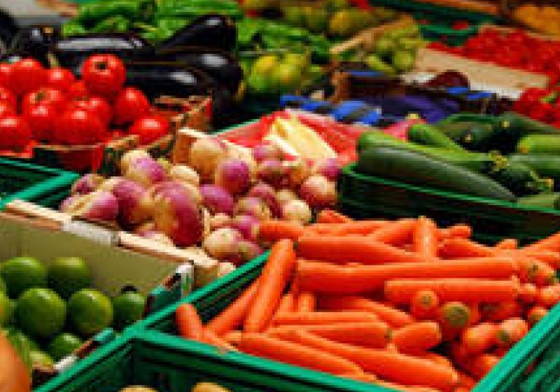 Chinezii, interesaţi să investească în legumele româneşti