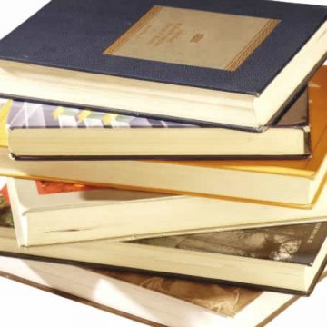 SIGHET: "Luna cărţii"sărbătorită de elevii sigheteni prin proiecte educaţionale