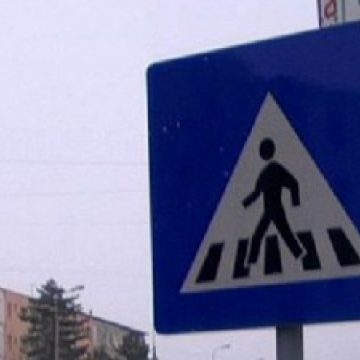 Baia Mare: Mamă şi fiică accidentate în timp ce traversau strada de o conducătoare auto