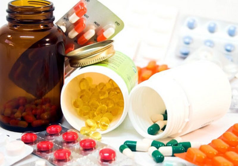 Producătorii de medicamente cer FMI să intervină pentru noi revizuiri la taxa clawback Producătorii de medicamente cer FMI să intervină pentru noi revizuiri la taxa clawback