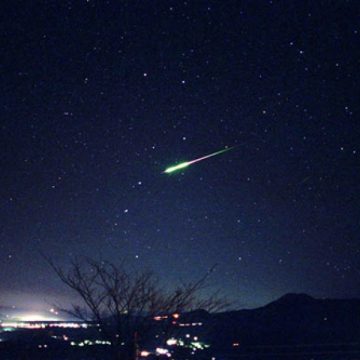 Ploaie de meteori foarte strălucitori în intervalul 20 – 22 octombrie Ploaie de meteori foarte strălucitori în intervalul 20 – 22 octombrie