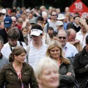 O micuţă filipineză a majorat populaţia Terrei la şapte miliarde de oameni